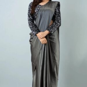 Introducing the elegant Valentina Saree paired perfectly with a breathtaking Silver Big Sequins Jacket Piece! ✨